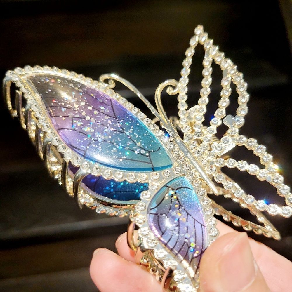 Brand New Gold Rhinestone Butterfly Hair Clip